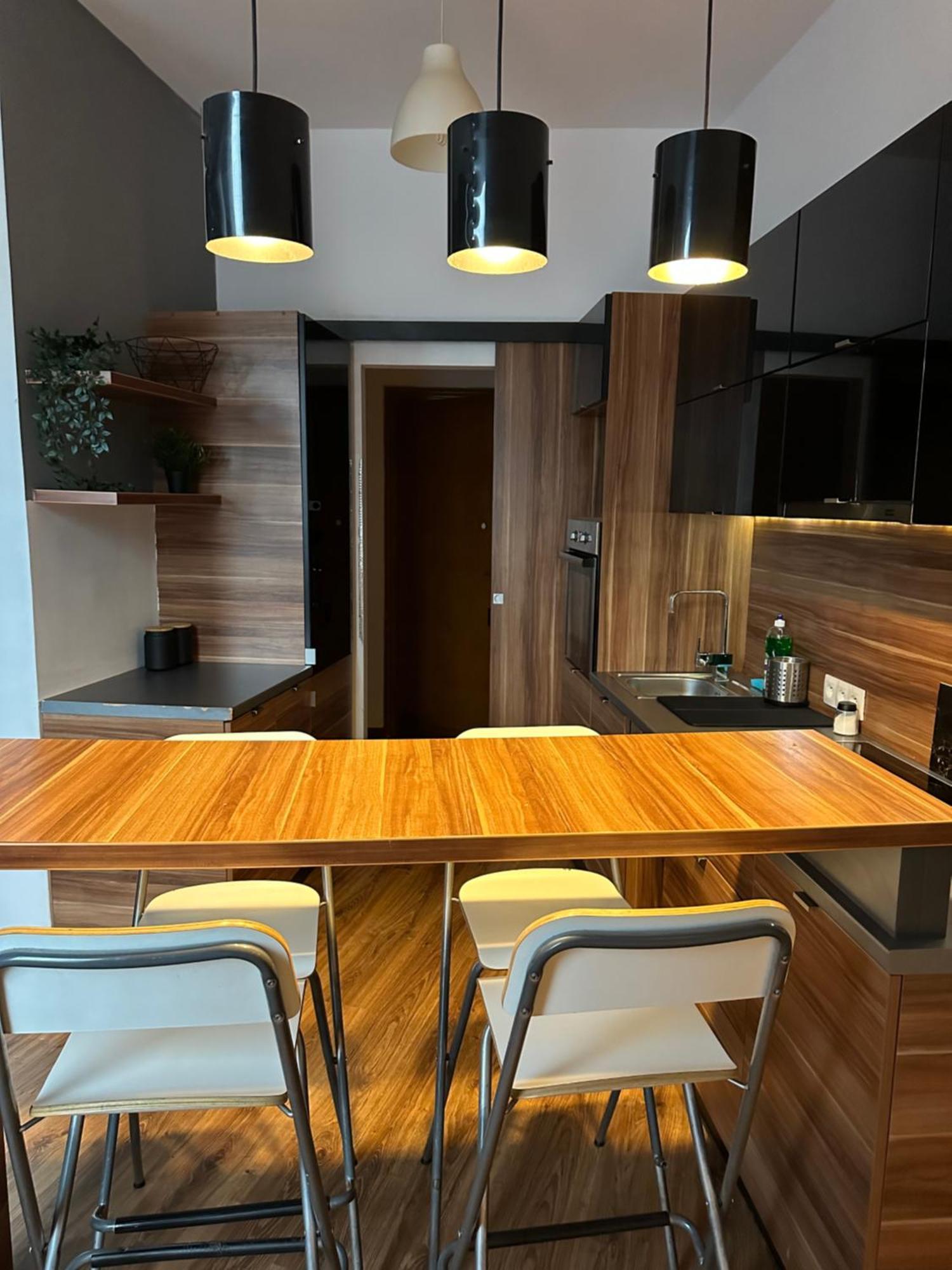 City Center Apartment — Photos 2