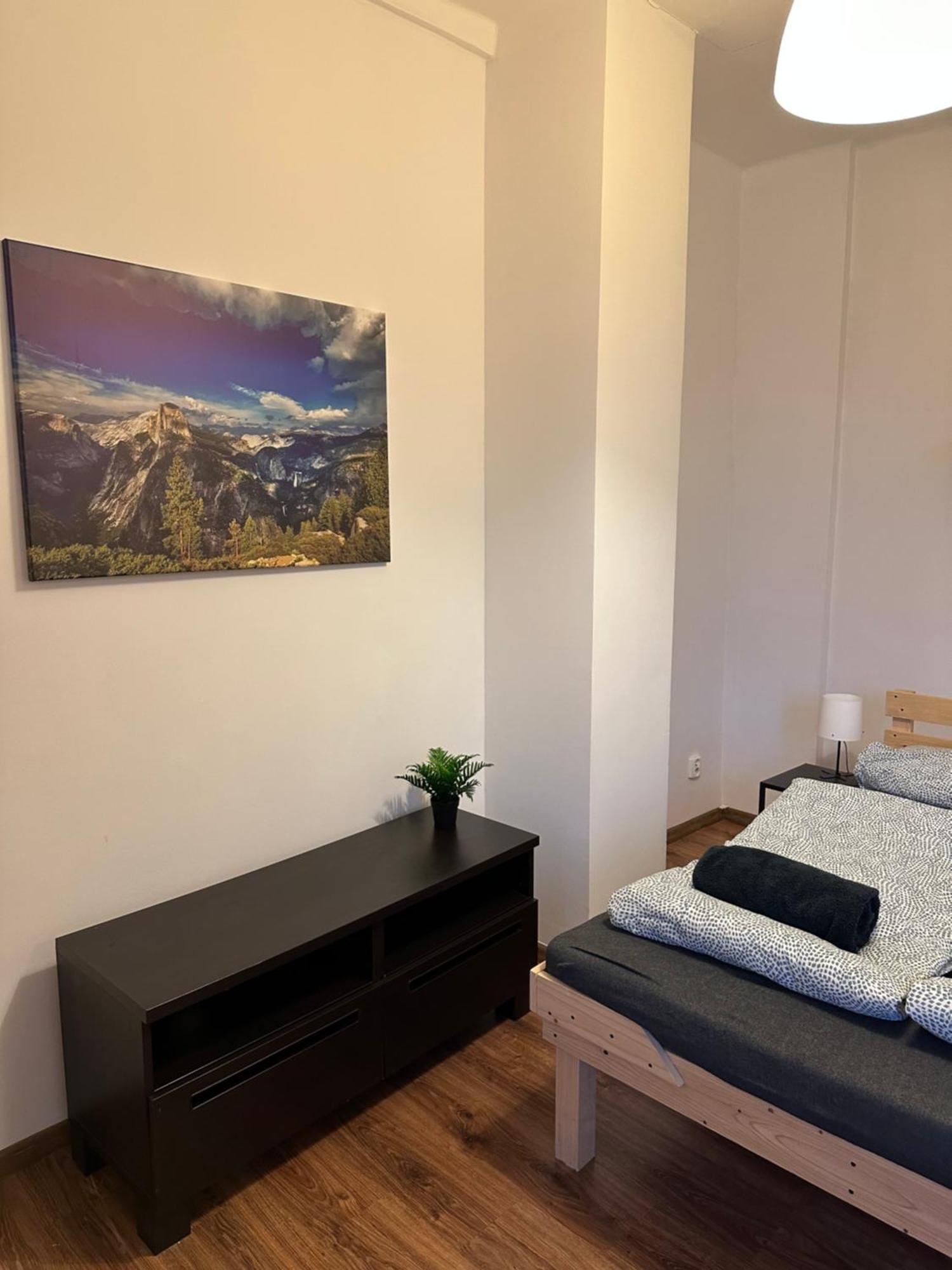 City Center Apartment — Photos 3
